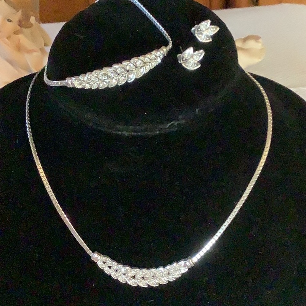 Bridesmaid set